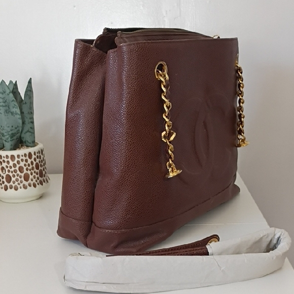 Vintage Chanel Brown Caviar Leather CC Chain Shoulder Bag Authentic - Picture 3 of 15